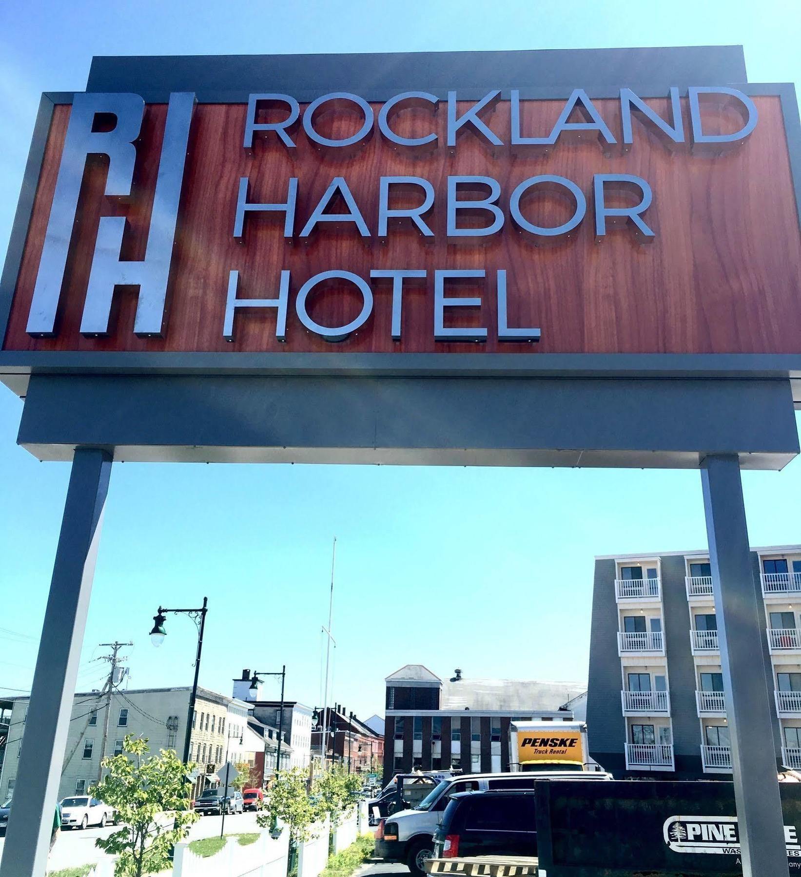 Rockland Harbor Hotel Exterior photo